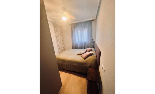 Resale - Apartment - Torrevieja - torrevieja