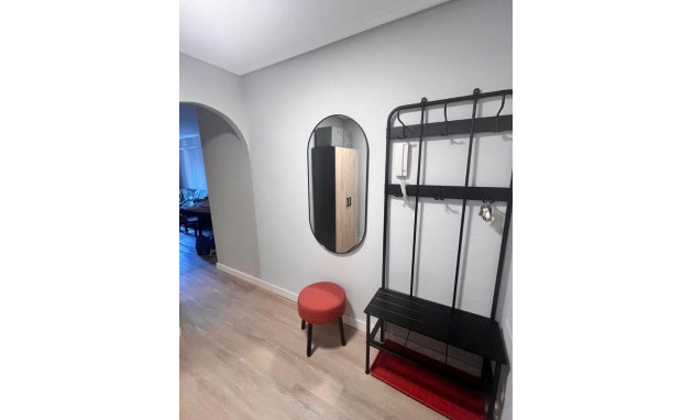 Resale - Apartment - Torrevieja - torrevieja