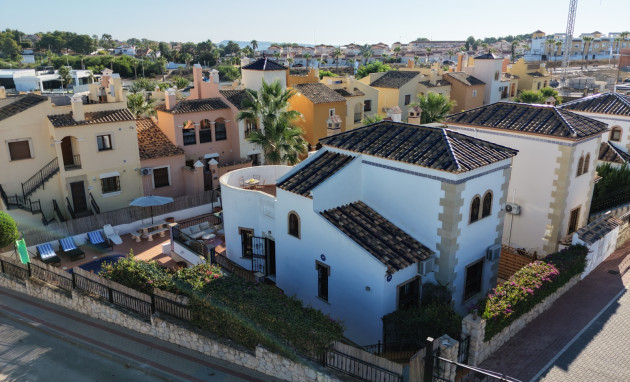 Herverkoop - Villa - Algorfa - La Finca Golf Resort