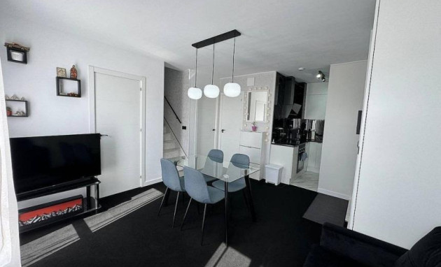Herverkoop - Terraced house - Torrevieja - Carrefour