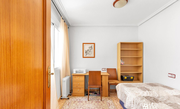 Herverkoop - Penthouse - Torrevieja - Estacion de autobuses