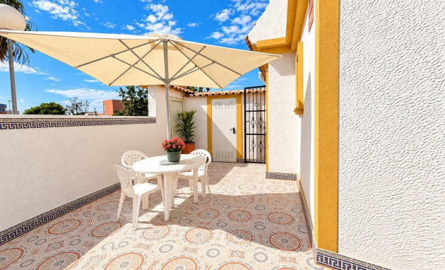 Herverkoop - Terraced house - Torrevieja - El limonar