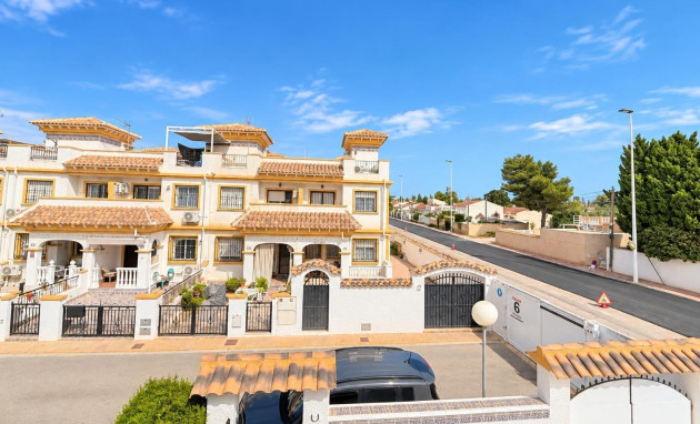 Herverkoop - Terraced house - Torrevieja - El limonar