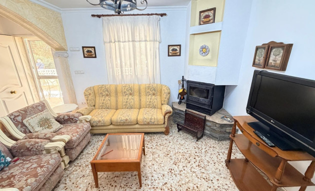 Herverkoop - Detached Villa - Crevillente