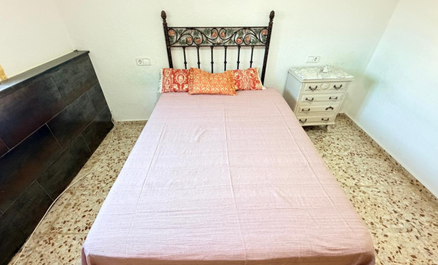 Herverkoop - Detached Villa - Crevillente
