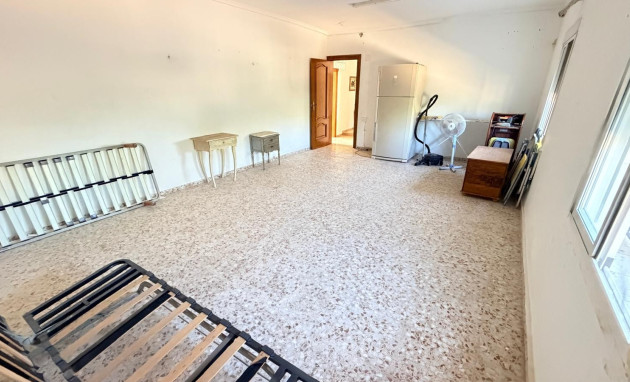 Herverkoop - Detached Villa - Crevillente