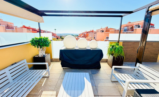 Herverkoop - Semi detached Villa - Los Montesinos - La Herada