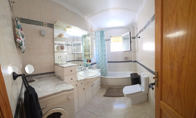 Herverkoop - Bungalow - Gelijkvloers - Torrevieja - Centro