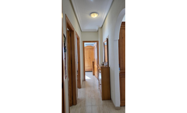 Herverkoop - Bungalow - Gelijkvloers - Torrevieja - Centro