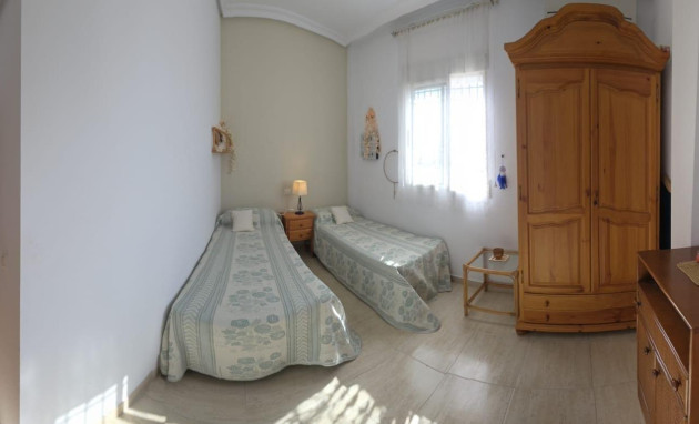 Herverkoop - Bungalow - Gelijkvloers - Torrevieja - Centro
