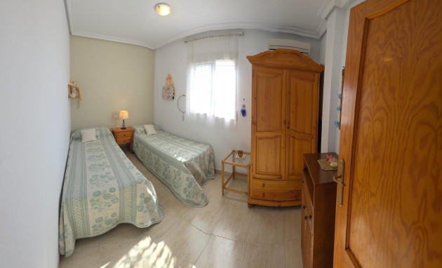 Herverkoop - Bungalow - Gelijkvloers - Torrevieja - Centro