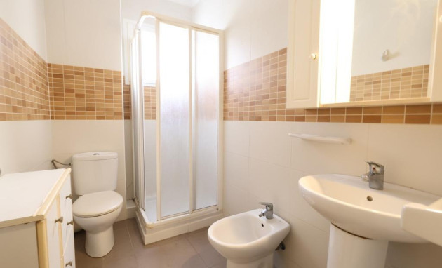 Herverkoop - Apartment - Torrevieja - Centro