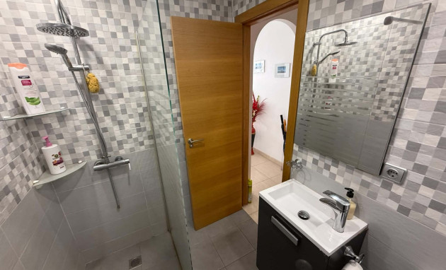 Revente - Apartment - Almoradí