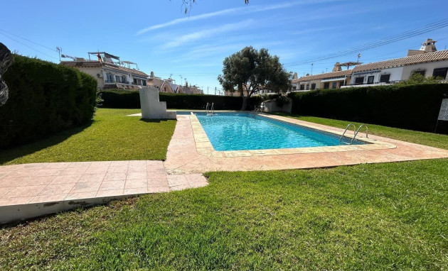 Revente - Semi detached Villa - Torrevieja - Los Frutales