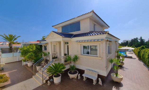 Revente - Villa - Torrevieja - Torre la mata
