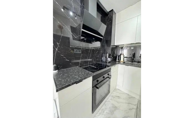 Revente - Terraced house - Torrevieja - Carrefour