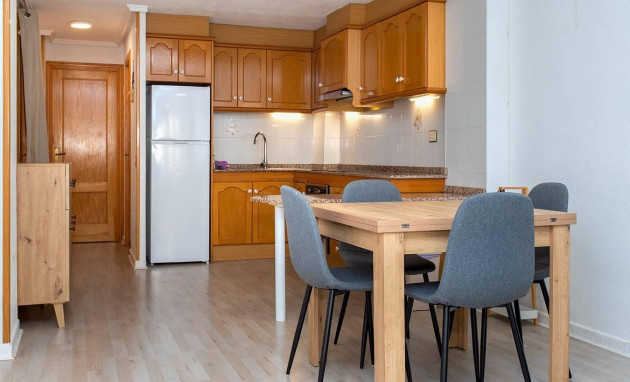 Revente - Apartment - Torrevieja - Playa del cura