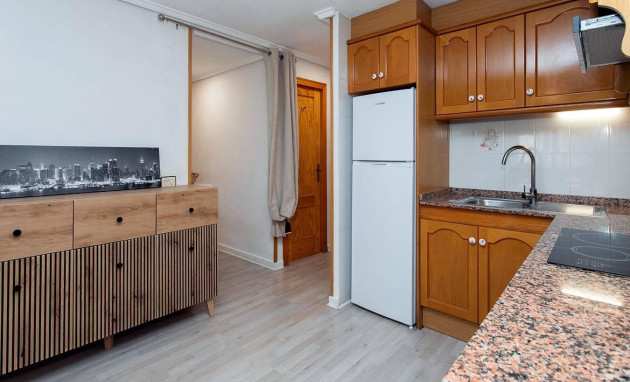 Revente - Apartment - Torrevieja - Playa del cura