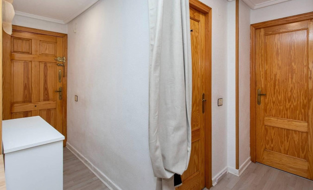 Revente - Apartment - Torrevieja - Playa del cura
