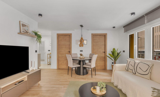 Revente - Apartment - Torrevieja - Playa del cura