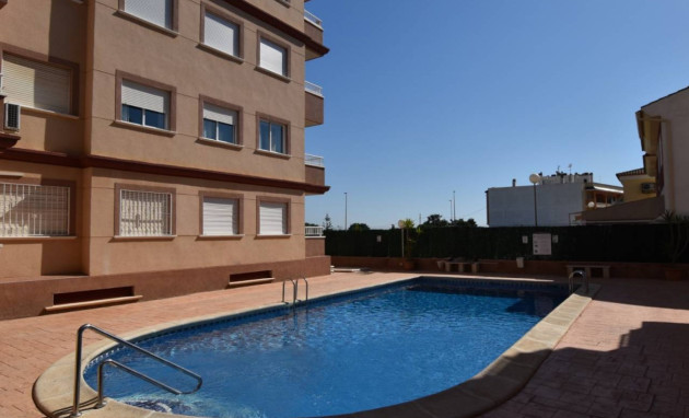Herverkoop - Appartement - Studio - Algorfa - Pueblo
