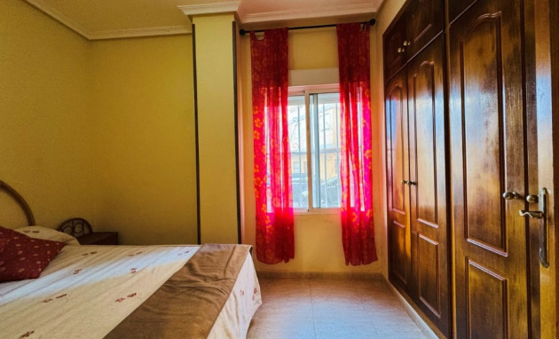 Resale - Apartment - La Mata