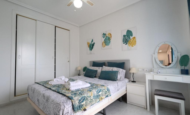 Herverkoop - Apartment - Orihuela Costa - Villamartín-Las Filipinas
