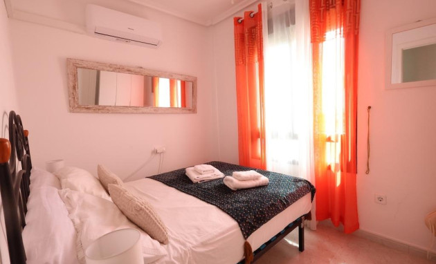 Herverkoop - Apartment - Orihuela Costa - Villamartín-Las Filipinas