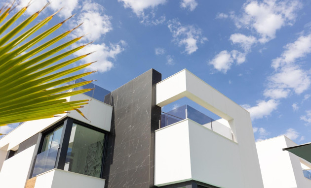 Herverkoop - Villa - Torrevieja - La Siesta - El Salado - Torreta