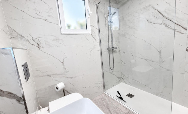 Herverkoop - Apartment - Orihuela Costa - Campoamor