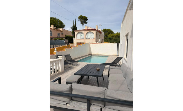 Herverkoop - Villa - Torrevieja - Los Balcones - Los Altos del Edén
