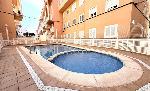 Herverkoop - Apartment - Torrevieja - La Mata pueblo