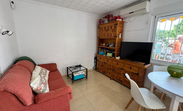 Herverkoop - Bungalow - Gelijkvloers - Torrevieja - El limonar