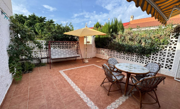 Herverkoop - Bungalow - Gelijkvloers - Torrevieja - El limonar