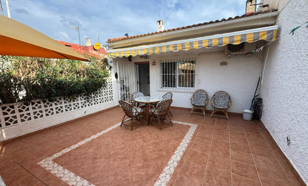 Herverkoop - Bungalow - Gelijkvloers - Torrevieja - El limonar