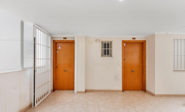 Herverkoop - Apartment - Torrevieja - El molino