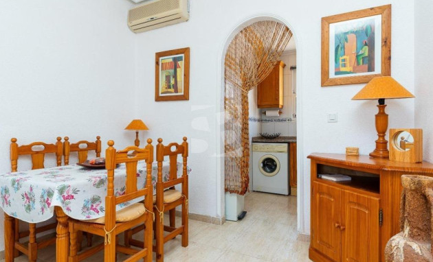 Herverkoop - Bungalow - Gelijkvloers - Torrevieja - Estacion de autobuses