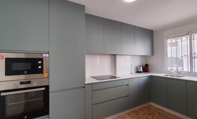 Herverkoop - Bungalow - Gelijkvloers - Orihuela Costa - Campoamor