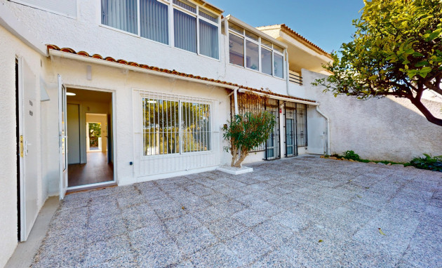 Resale - Apartment - Orihuela Costa - Villamartin