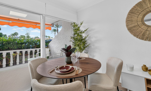 Resale - Apartment - Orihuela Costa - Villamartin