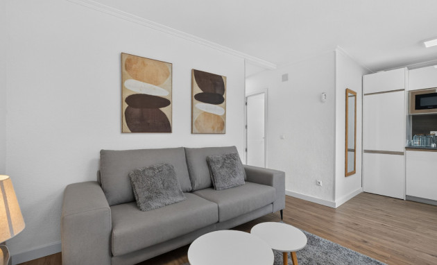 Resale - Apartment - Orihuela Costa - Villamartin