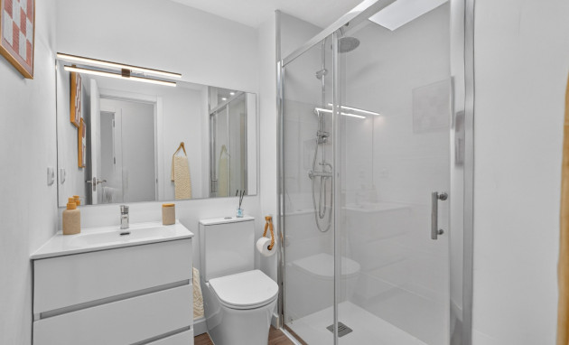 Resale - Apartment - Orihuela Costa - Villamartin