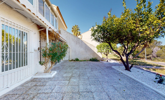 Resale - Apartment - Orihuela Costa - Villamartin