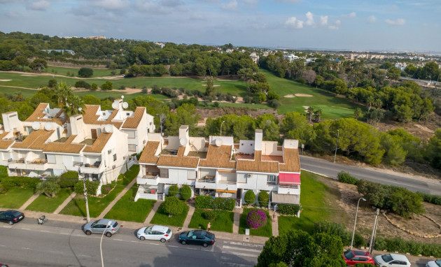 Resale - Apartment - Orihuela Costa - Villamartin