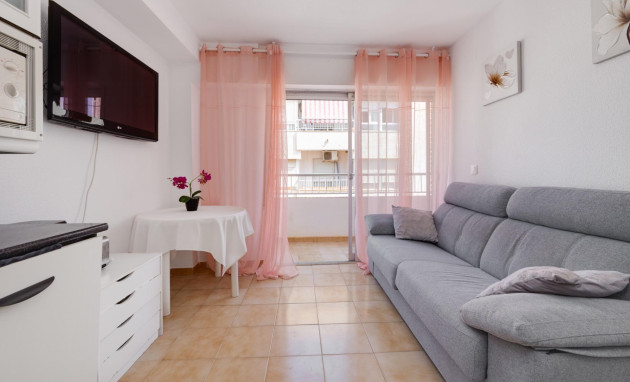 Herverkoop - Apartment - Torrevieja - Centro