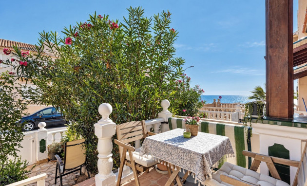 Herverkoop - Terraced house - Torrevieja - Cala de cabo cervera