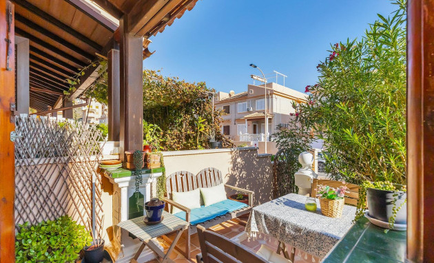Herverkoop - Terraced house - Torrevieja - Cala de cabo cervera