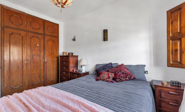 Herverkoop - Terraced house - Torrevieja - Cala de cabo cervera