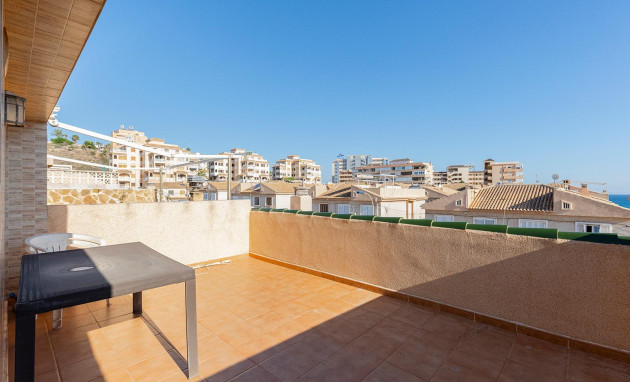 Herverkoop - Terraced house - Torrevieja - Cala de cabo cervera