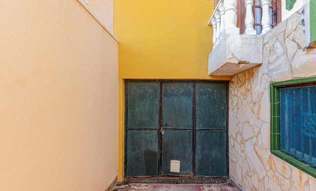 Herverkoop - Terraced house - Torrevieja - Cala de cabo cervera